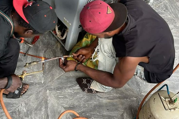 Fridge Gas Refilling In Dubai